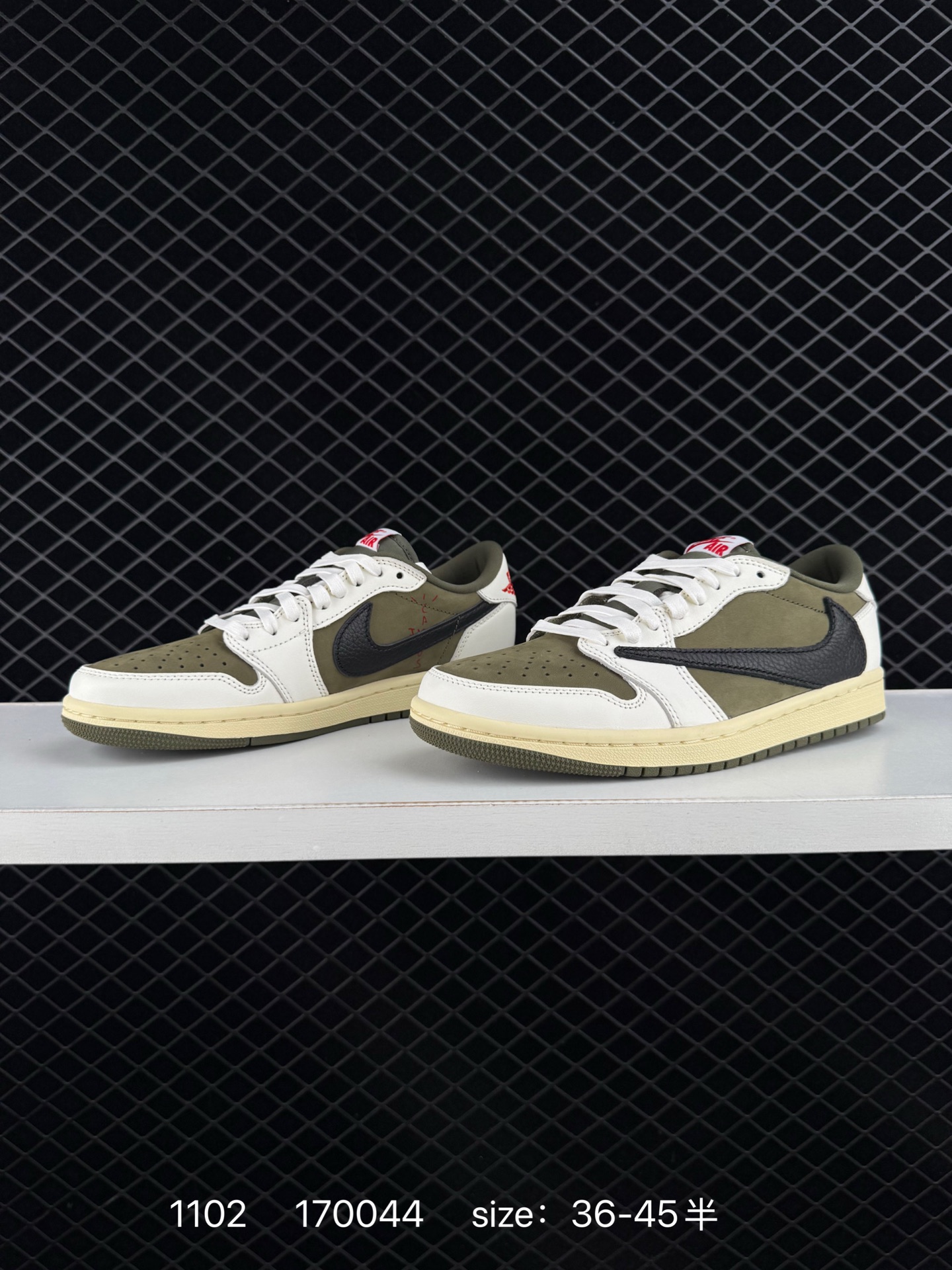 Travis Scott x Air Jordan 1 ” Reverse Mocha “